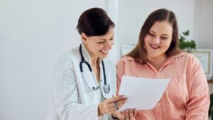 Choosing Between Weight Loss Medications and Bariatric Surgery